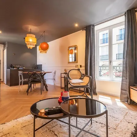 Le Cosy Chic . Proche Gare . Centre-Ville Macon . Neuf . Climatisation . Design . Wifi . Exterior foto