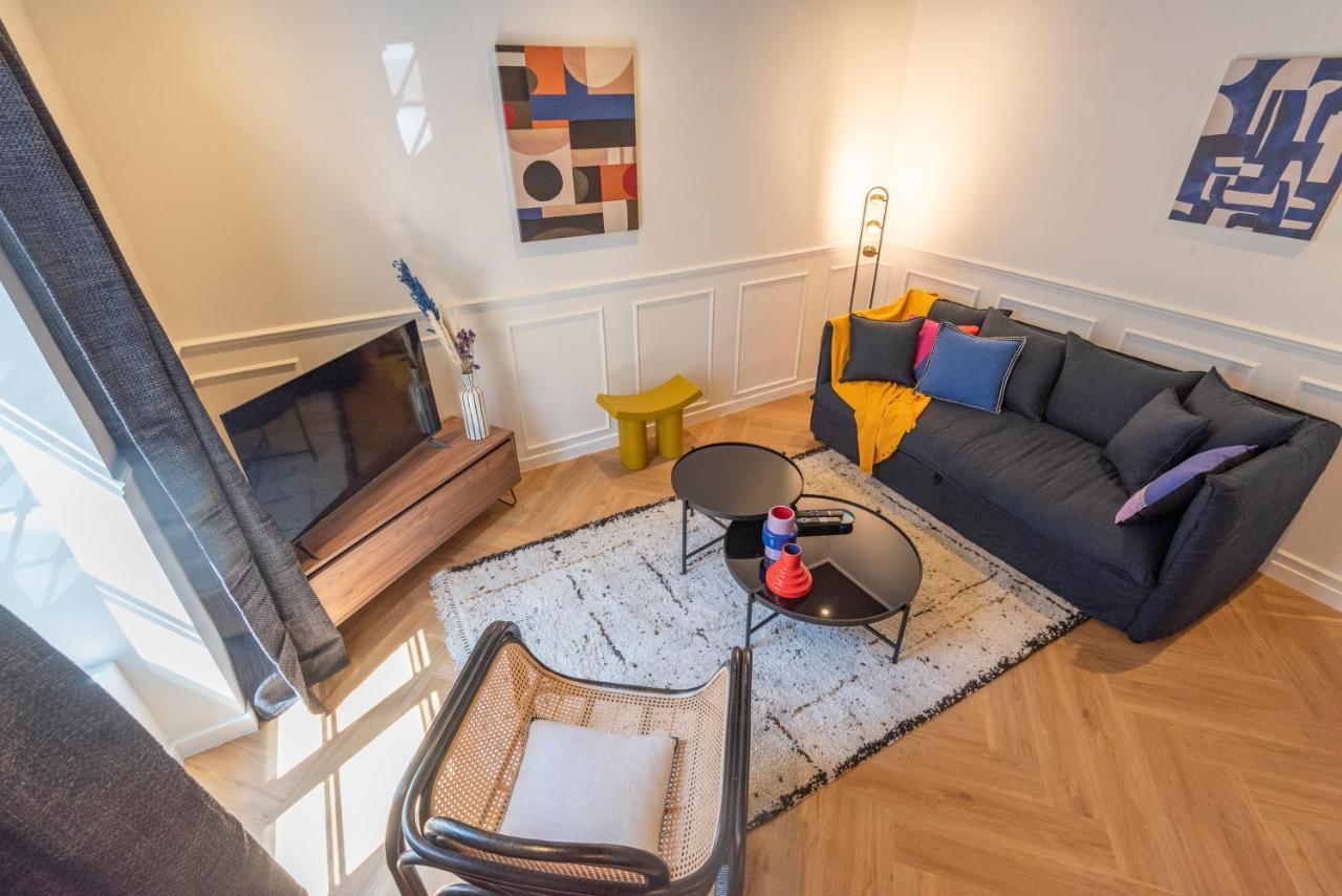 Le Cosy Chic . Proche Gare . Centre-ville . Neuf . Climatisation . Design . Wifi . Mâcon