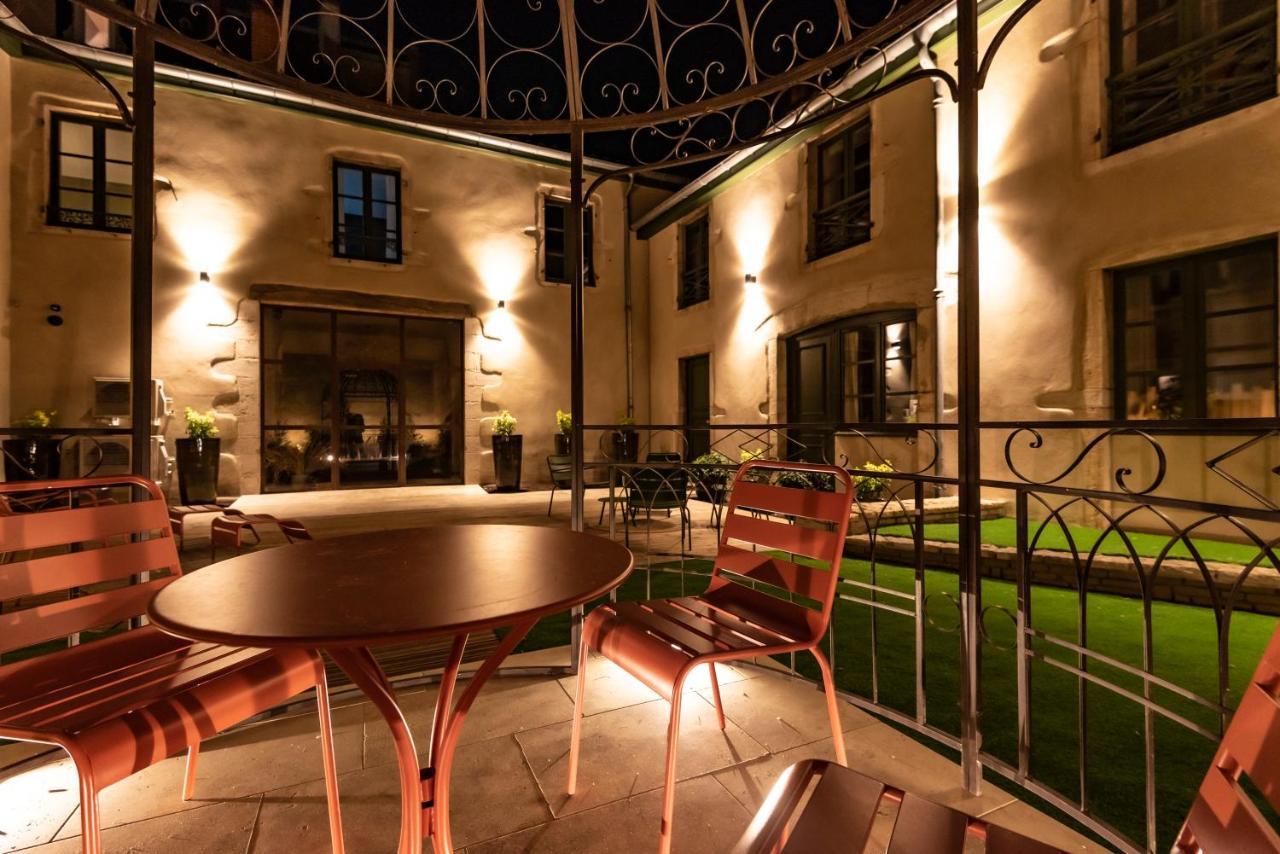 Apartment Le Cosy Chic . Proche Gare . Centre-ville . Neuf . Climatisation . Design . Wifi .
